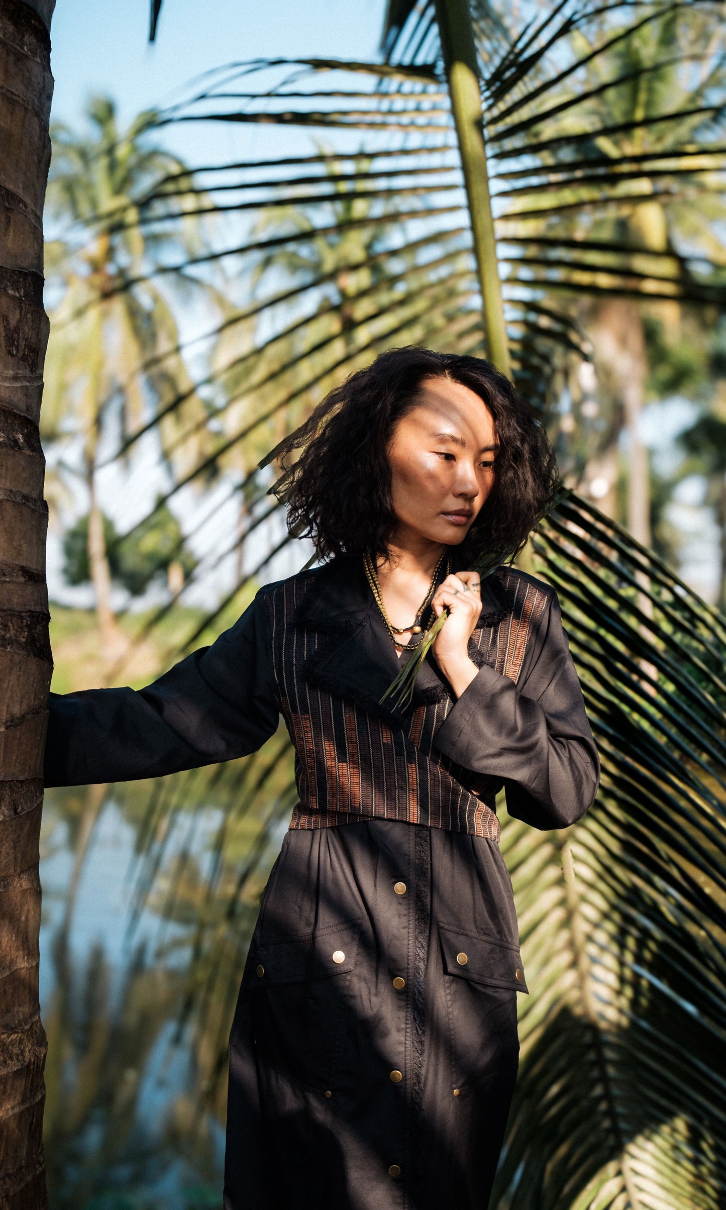 Upcycled Copenhagen Trench - Black Copper