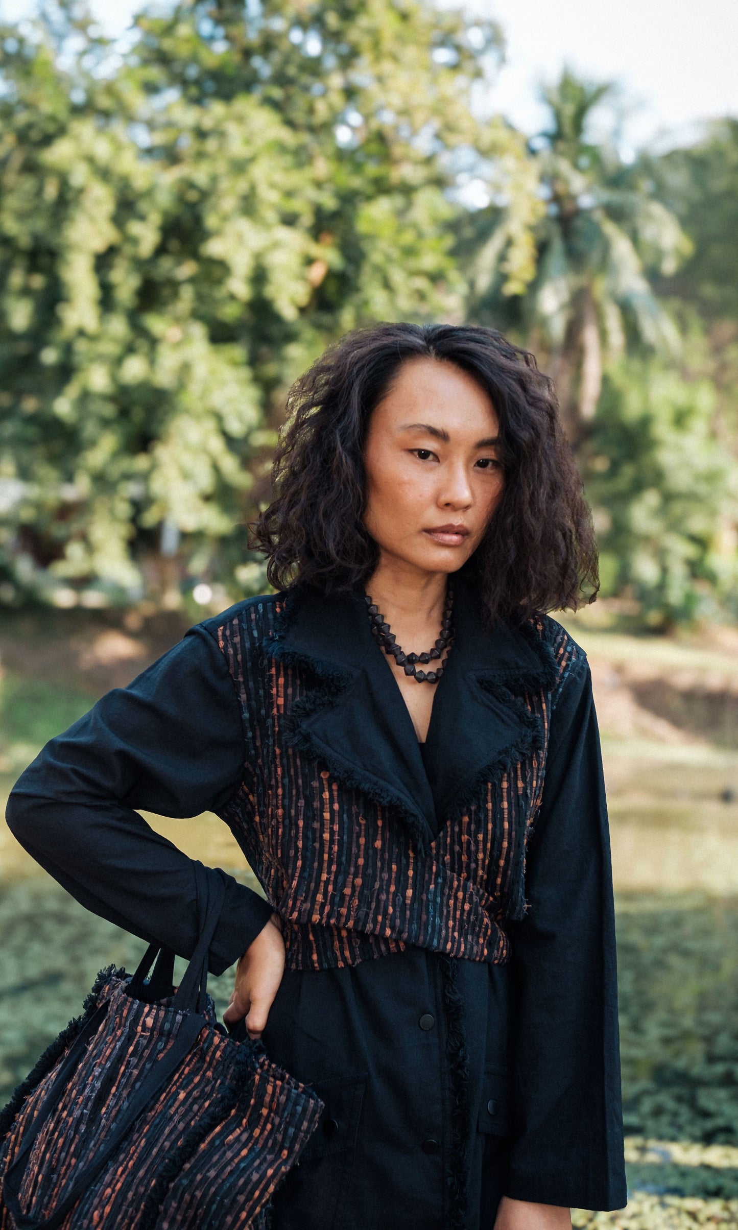 Handwoven Copenhagen Trench - Black Copper