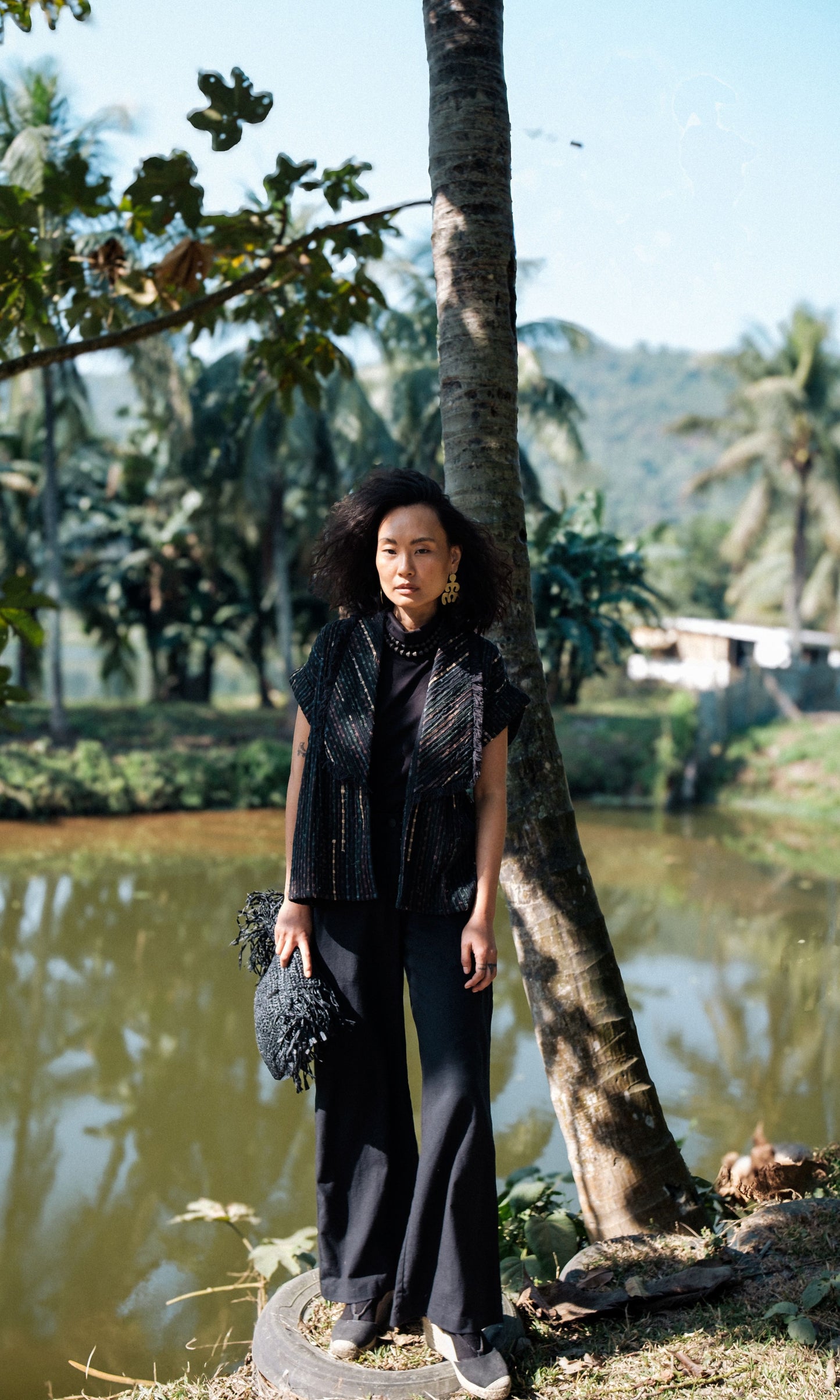 Handwoven Berlin Shawl Collar Top - Black Green