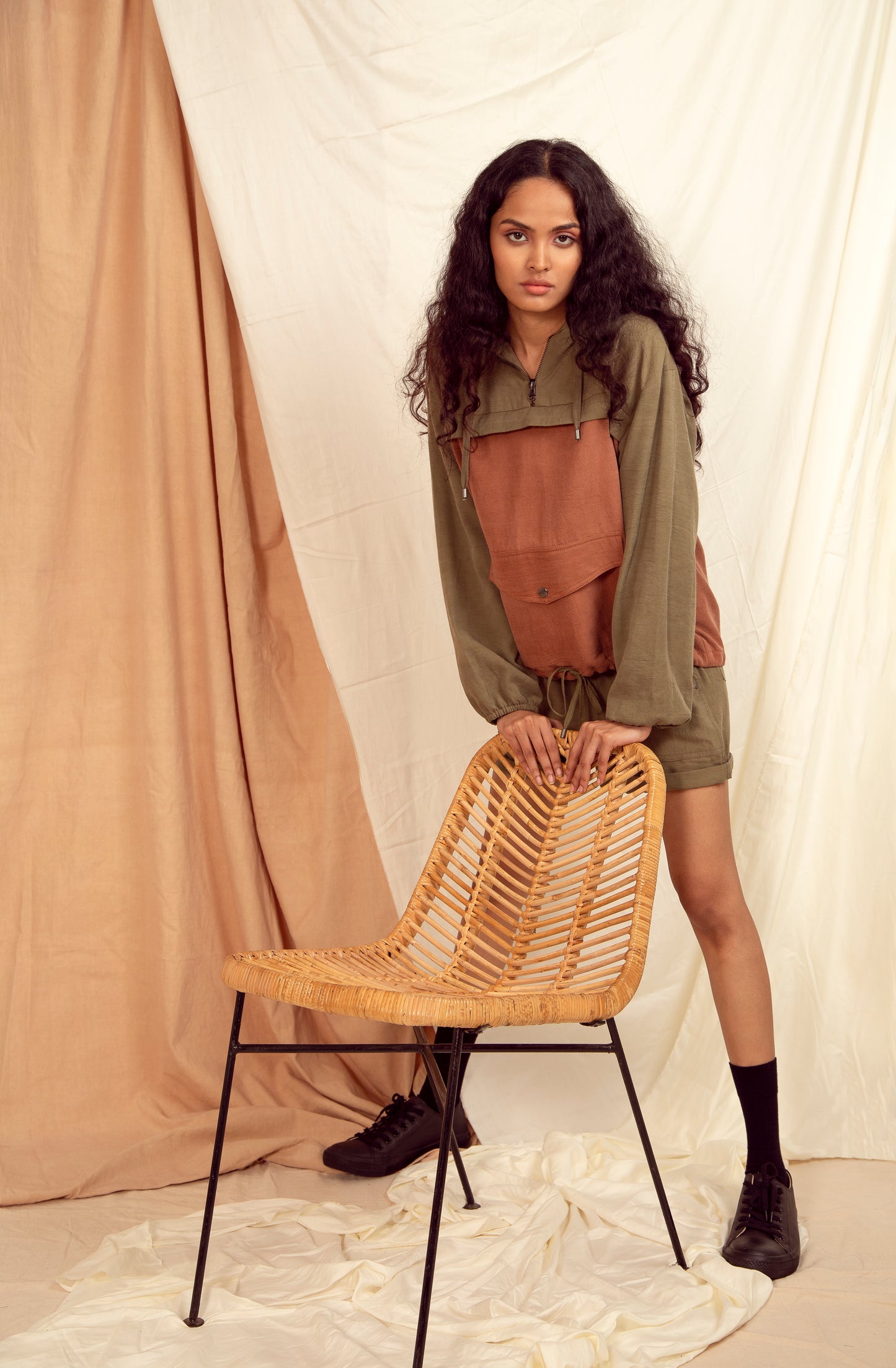 Bombay Oversized Pullover New