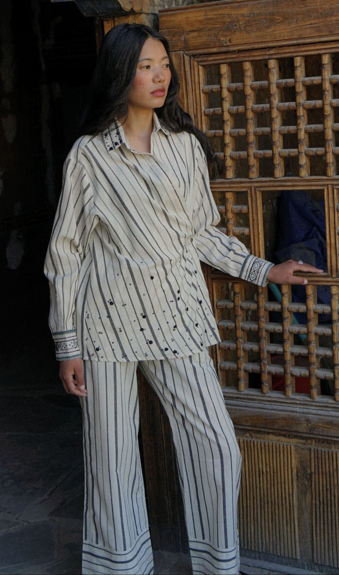 Alchi Wrap Shirt – Stripe