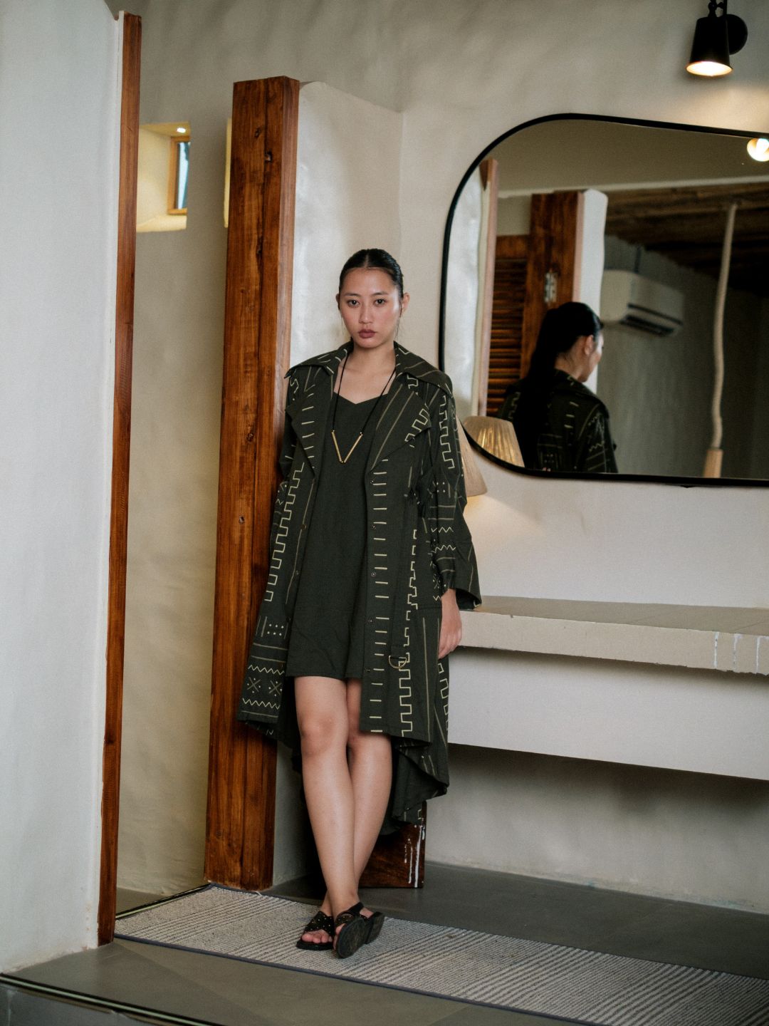 Kobe Long trench-Mud Print