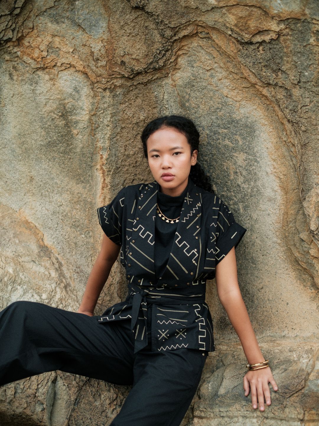 Berlin Shawl collar Top-Mud Print