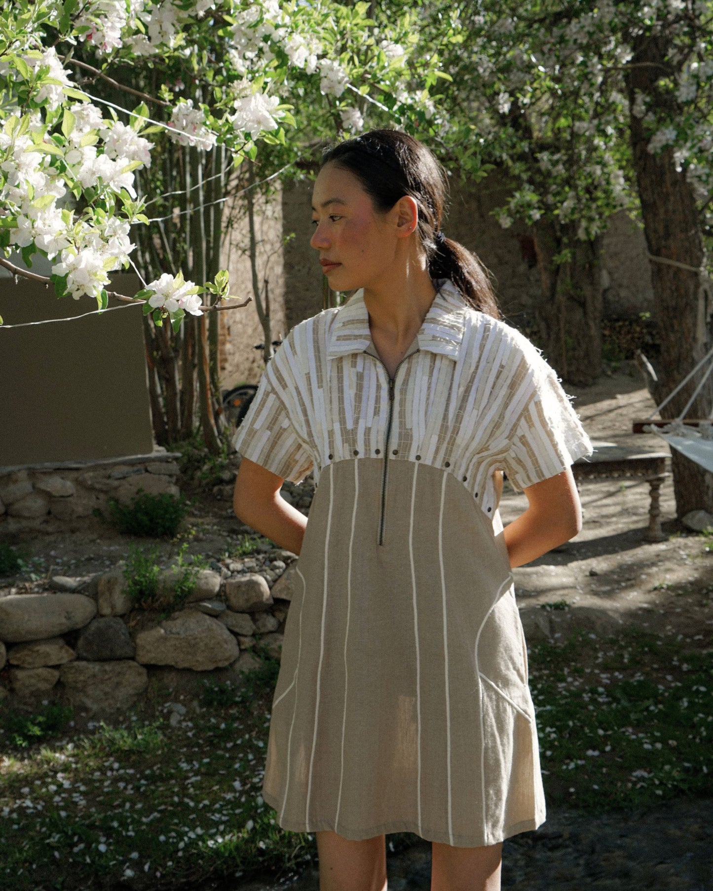 Hunder Textured Dress – Sand